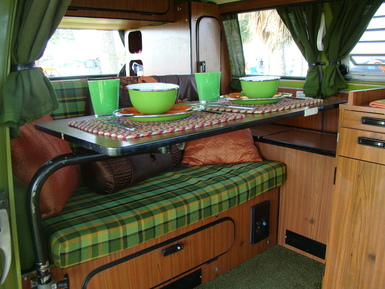 Interior vintage VW Bus